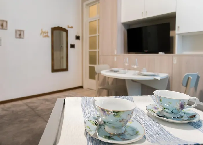 & Smile By Rent Como